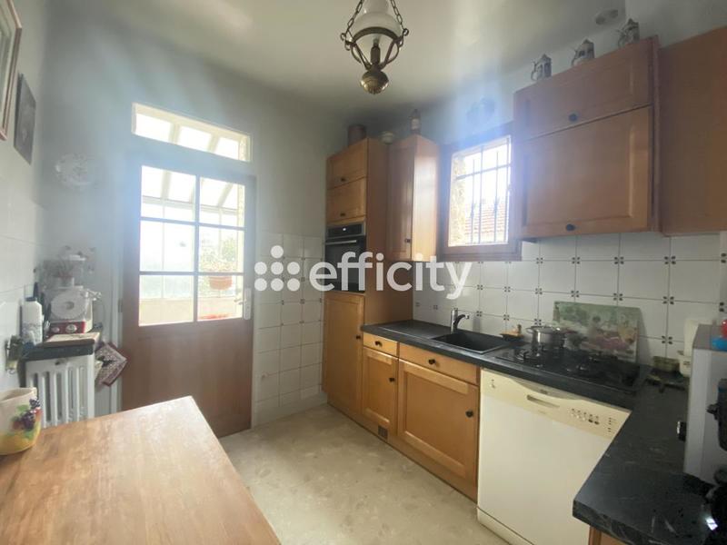 Maison - 127 m² - 5 pièces