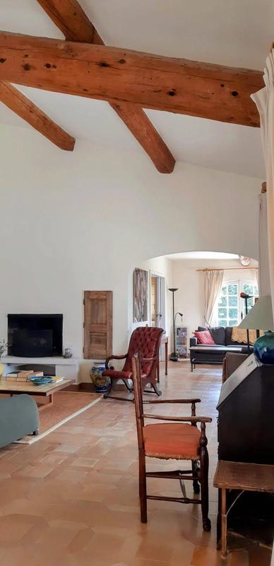 Villa - 180 m² - 6 pièces