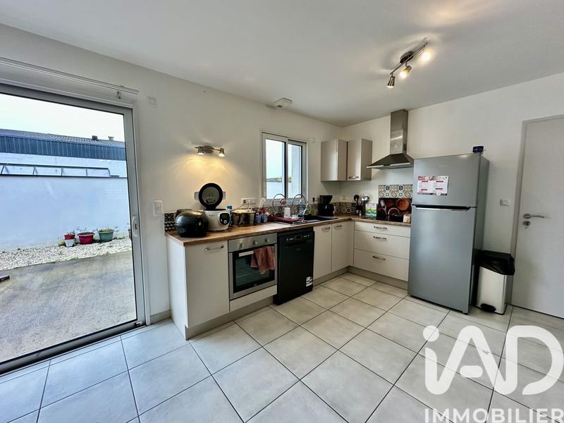 Maison - 90 m² - 5 pièces