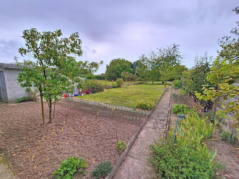 Maison - 94 m² - 6 pièces