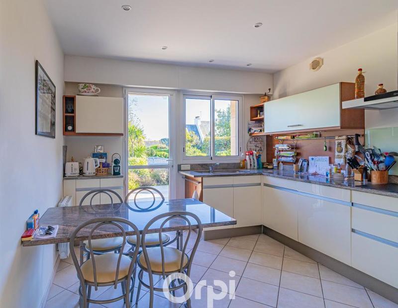 Maison - 293 m² - 6 pièces