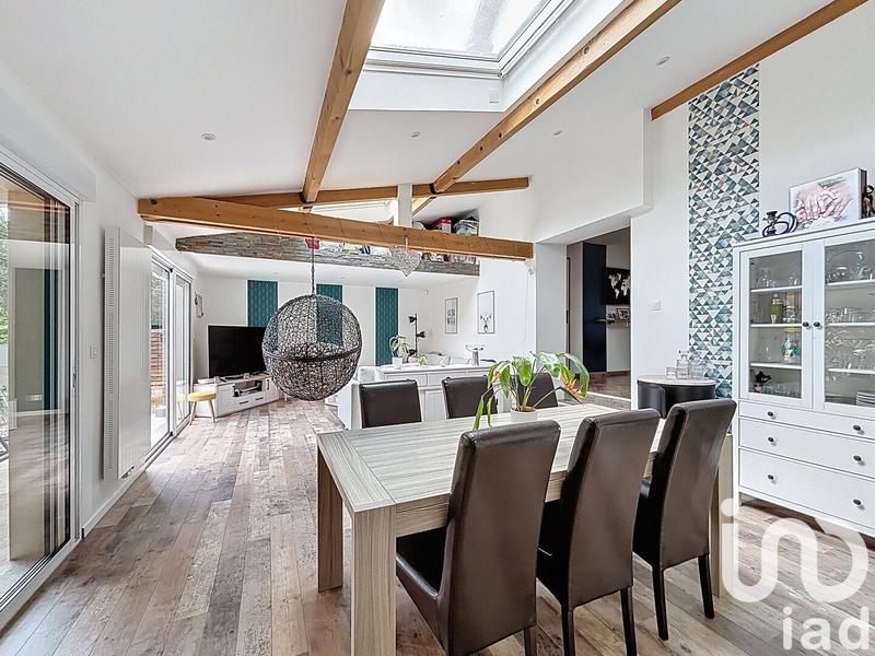 Maison - 142 m² - 6 pièces