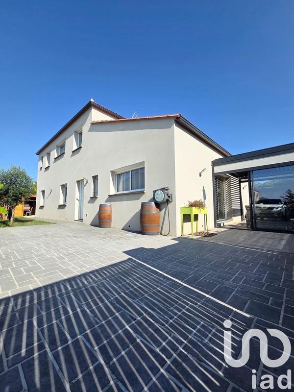 Maison - 195 m² - 7 pièces