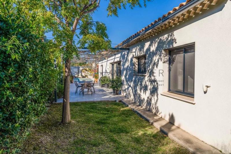 Maison - 158 m² - 4 pièces