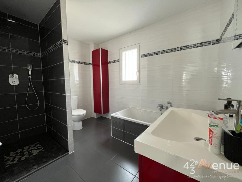 Maison - 87 m² - 4 pièces