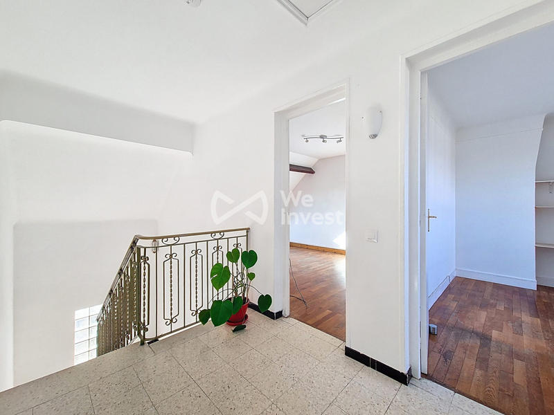 Maison - 157 m² - 7 pièces