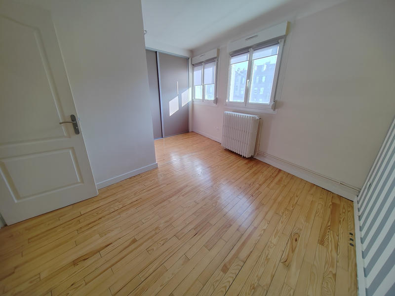 Appartement - 80 m² - 4 pièces