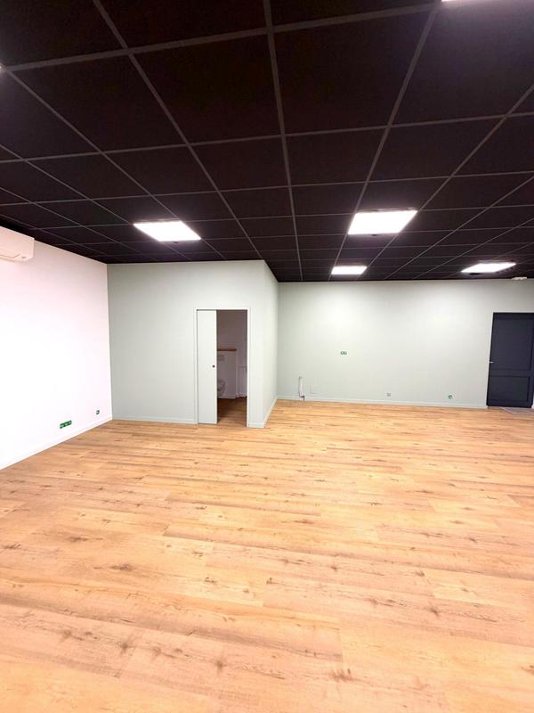 Local commercial - 190 m²