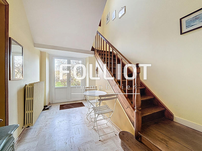 Maison - 190 m² - 8 pièces