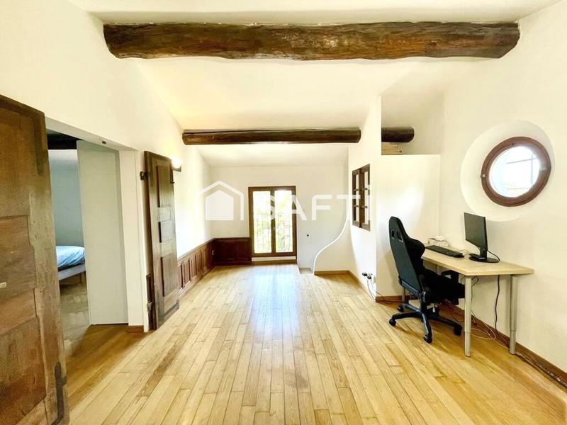 Villa - 200 m² - 8 pièces