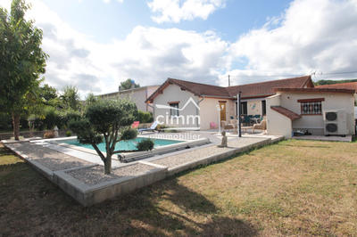 Villa - 140 m² - 4 pièces