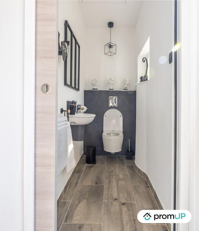 Maison contemporaine - 203 m² - 5 pièces