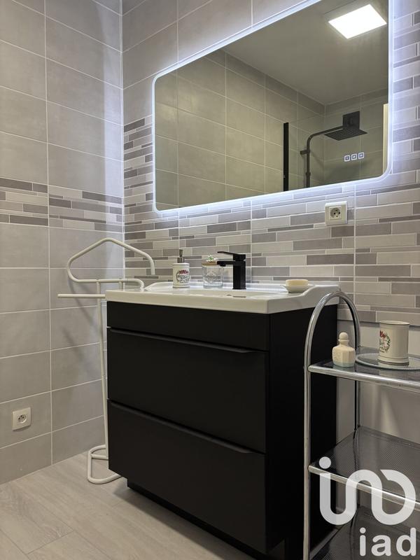 Appartement - 83 m² - 3 pièces