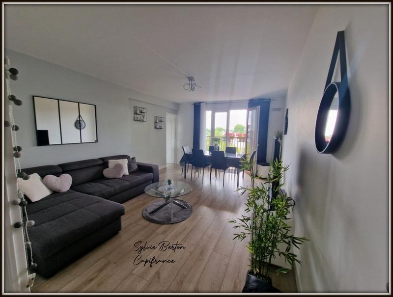 Appartement - 84 m² - 4 pièces