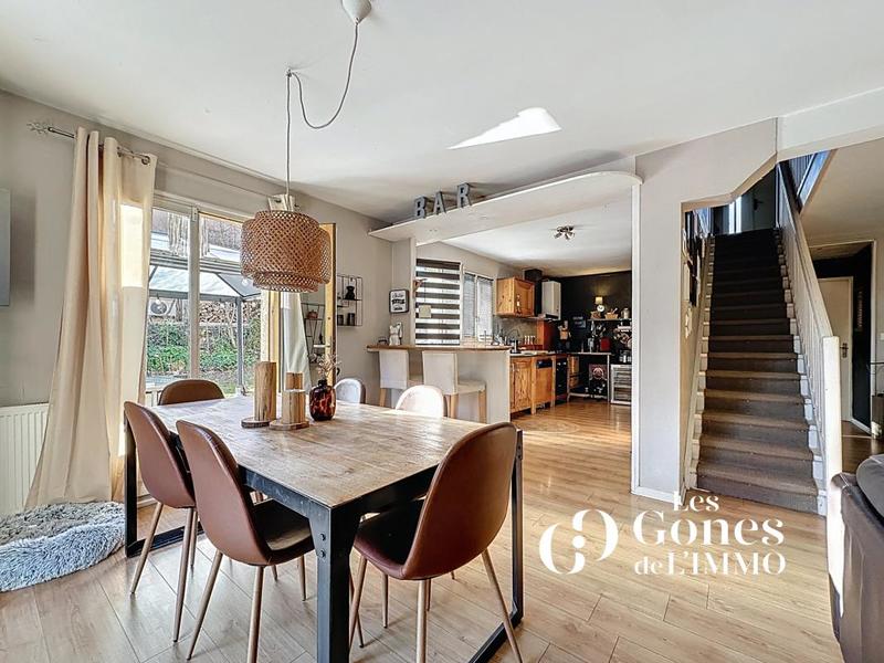 Maison - 122 m² - 5 pièces