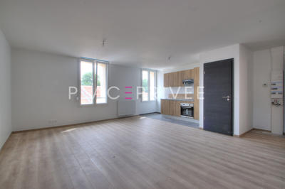 Appartement - 84 m² - 4 pièces