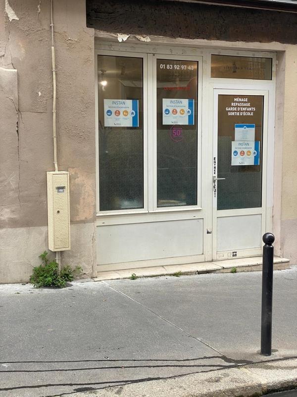 Magasins - 17 m² - 1 pièce