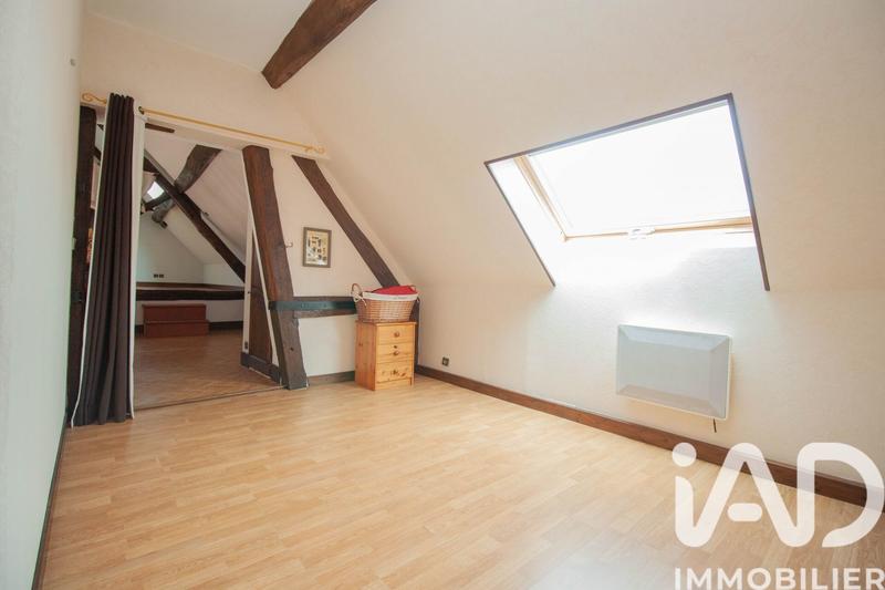 Maison - 180 m² - 9 pièces