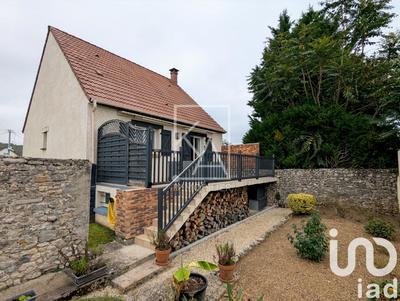 Maison - 88 m² - 4 pièces