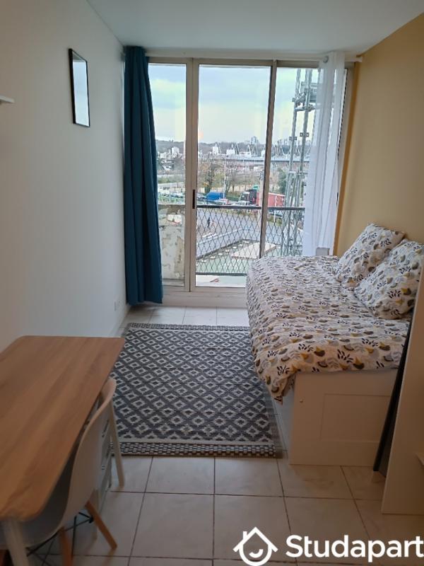 Chambre - 9 m² - 1 pièce