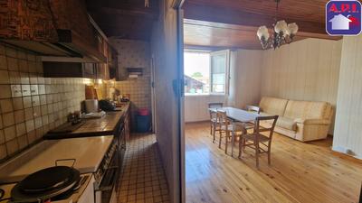 Maison - 85 m² - 3 pièces