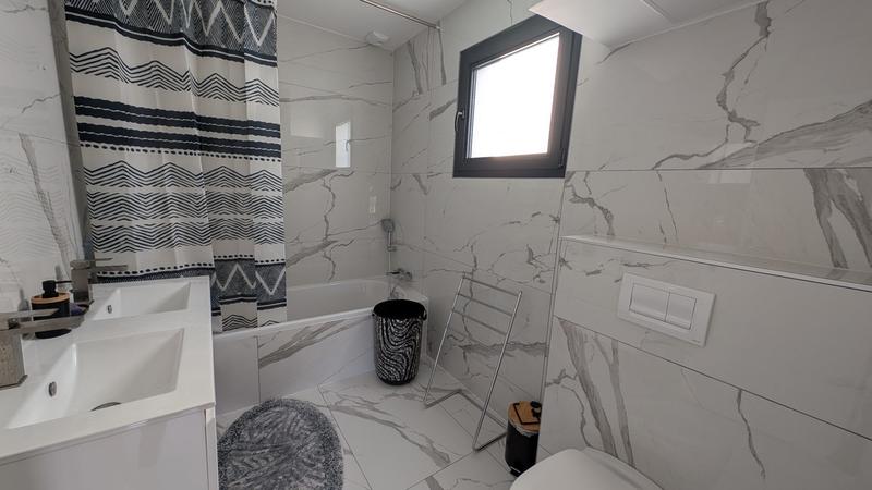 Villa - 140 m² - 6 pièces