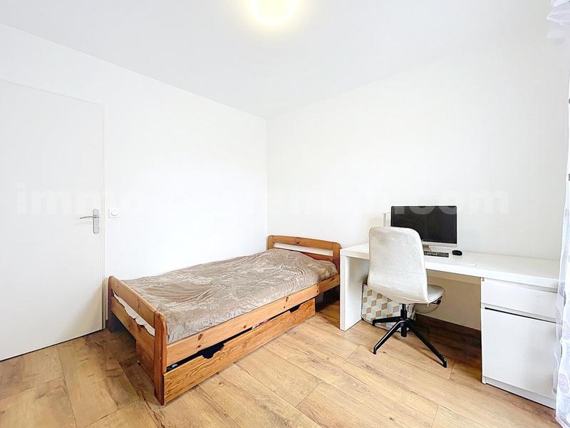 Appartement - 101 m² - 4 pièces