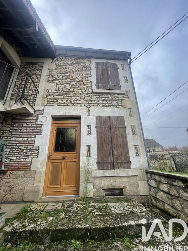 Maison - 223 m² - 1 pièce