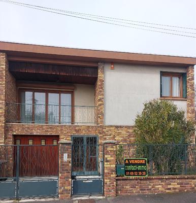 Maison - 135 m² - 7 pièces