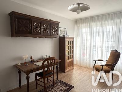 Appartement - 97 m² - 5 pièces