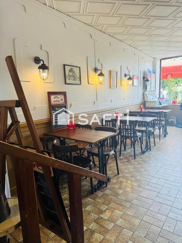 Local commercial - 154 m² - 7 pièces