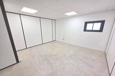 Local commercial - 16 m²