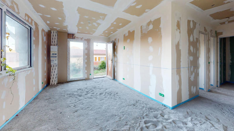 Maison - 90 m² - 6 pièces