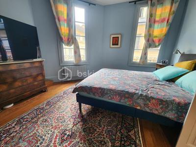 Maison traditionnelle - 107 m² - 5 pièces