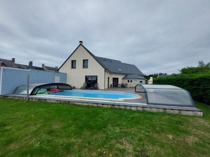 Maison contemporaine - 190 m² - 8 pièces