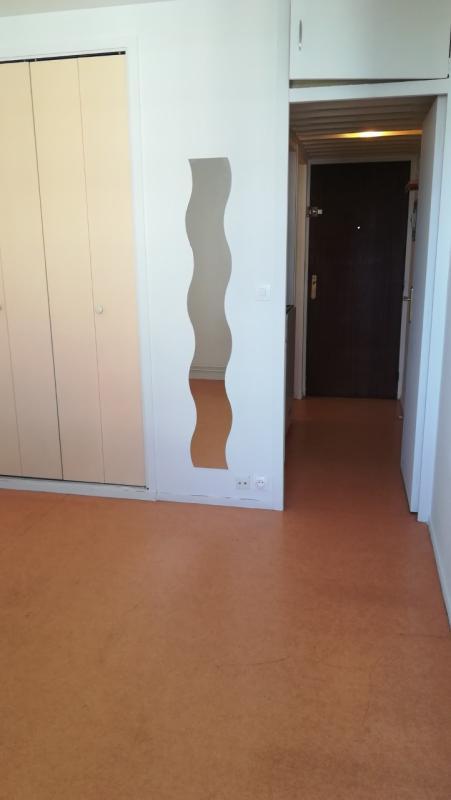 Studio - 17 m² - 1 pièce