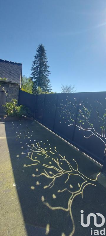 Maison - 180 m² - 10 pièces