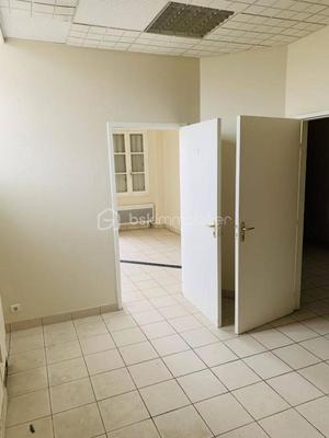 Bureau - 43 m² - 2 pièces