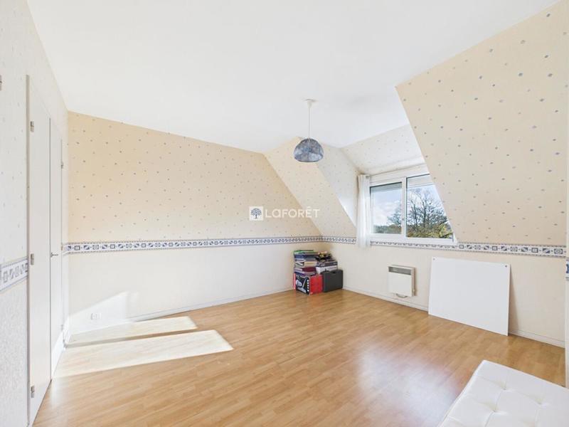 Maison - 134 m² - 7 pièces