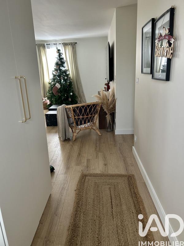 Maison - 98 m² - 4 pièces