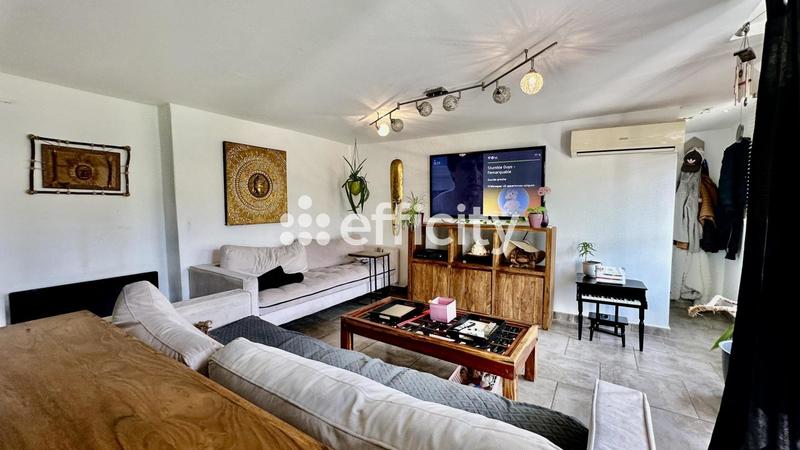 Maison - 155 m² - 8 pièces