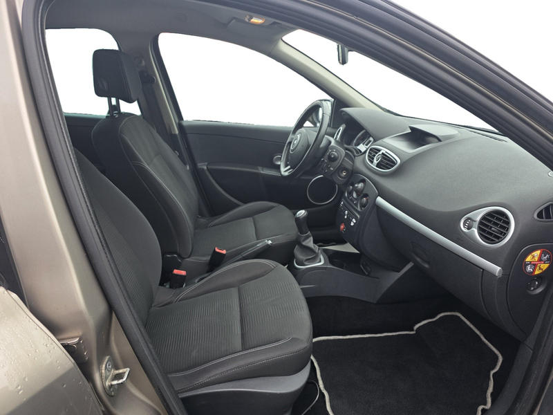 Renault Clio 3 - 1.5 dCi 70 Cv Dynamique