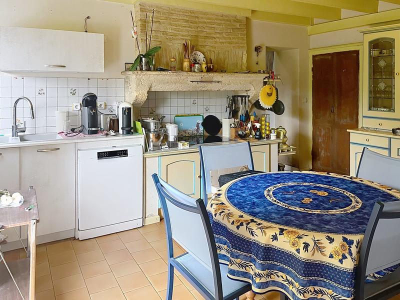 Maison - 215 m² - 7 pièces