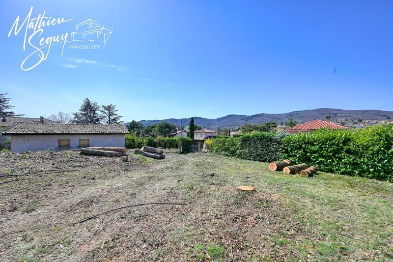 Terrain constructible - 415 m²
