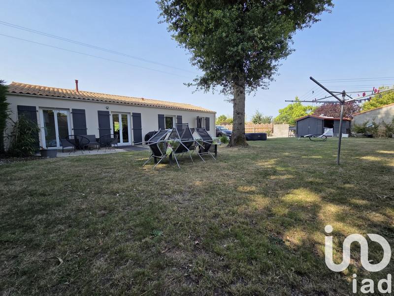 Maison - 90 m² - 5 pièces