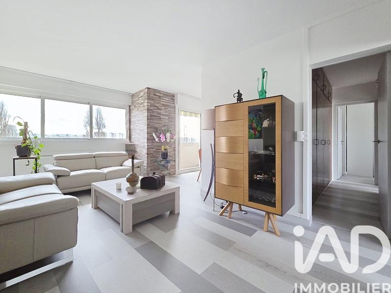 Appartement - 79 m² - 5 pièces