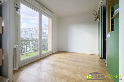Appartement - 80 m² - 3 pièces