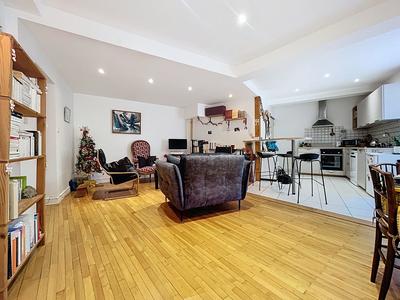 Appartement - 86 m² - 3 pièces