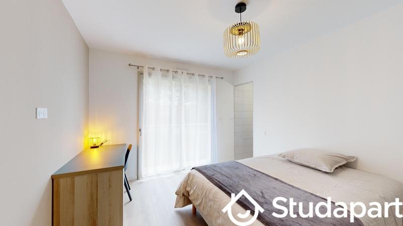 Chambre - 17 m² - 1 pièce