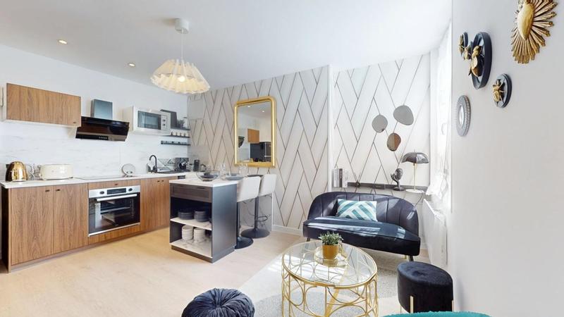 Appartement - 82 m² - 5 pièces